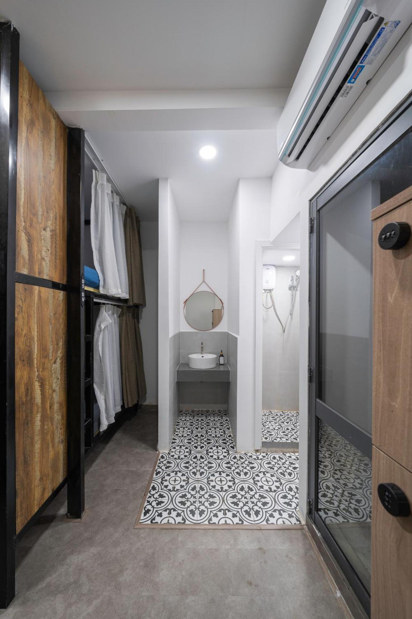 Zeus Living - Harmony Hideout Khách sạn TP. Hồ Chí Minh