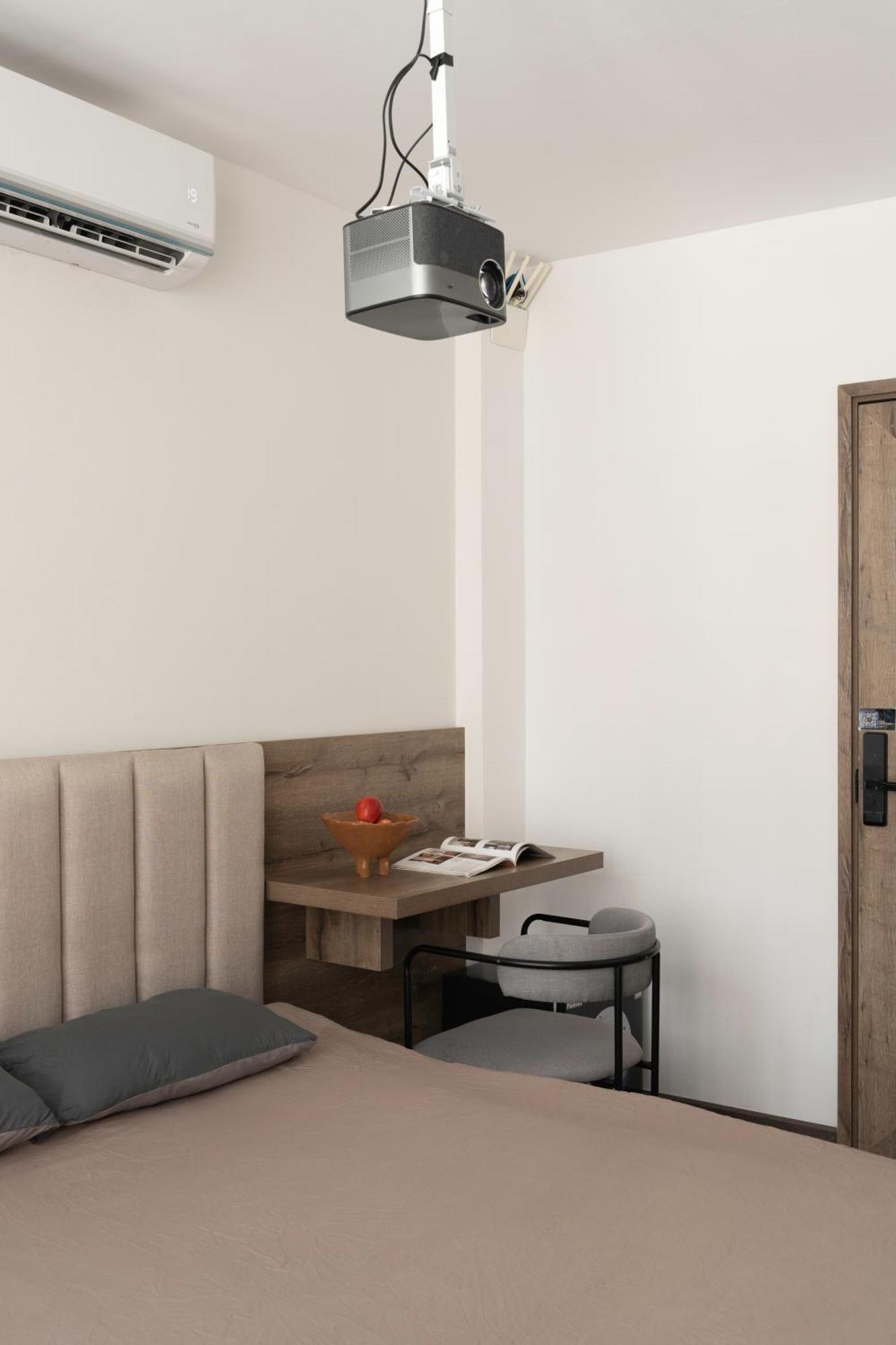 Zeus Living - Harmony Hideout Khách sạn TP. Hồ Chí Minh