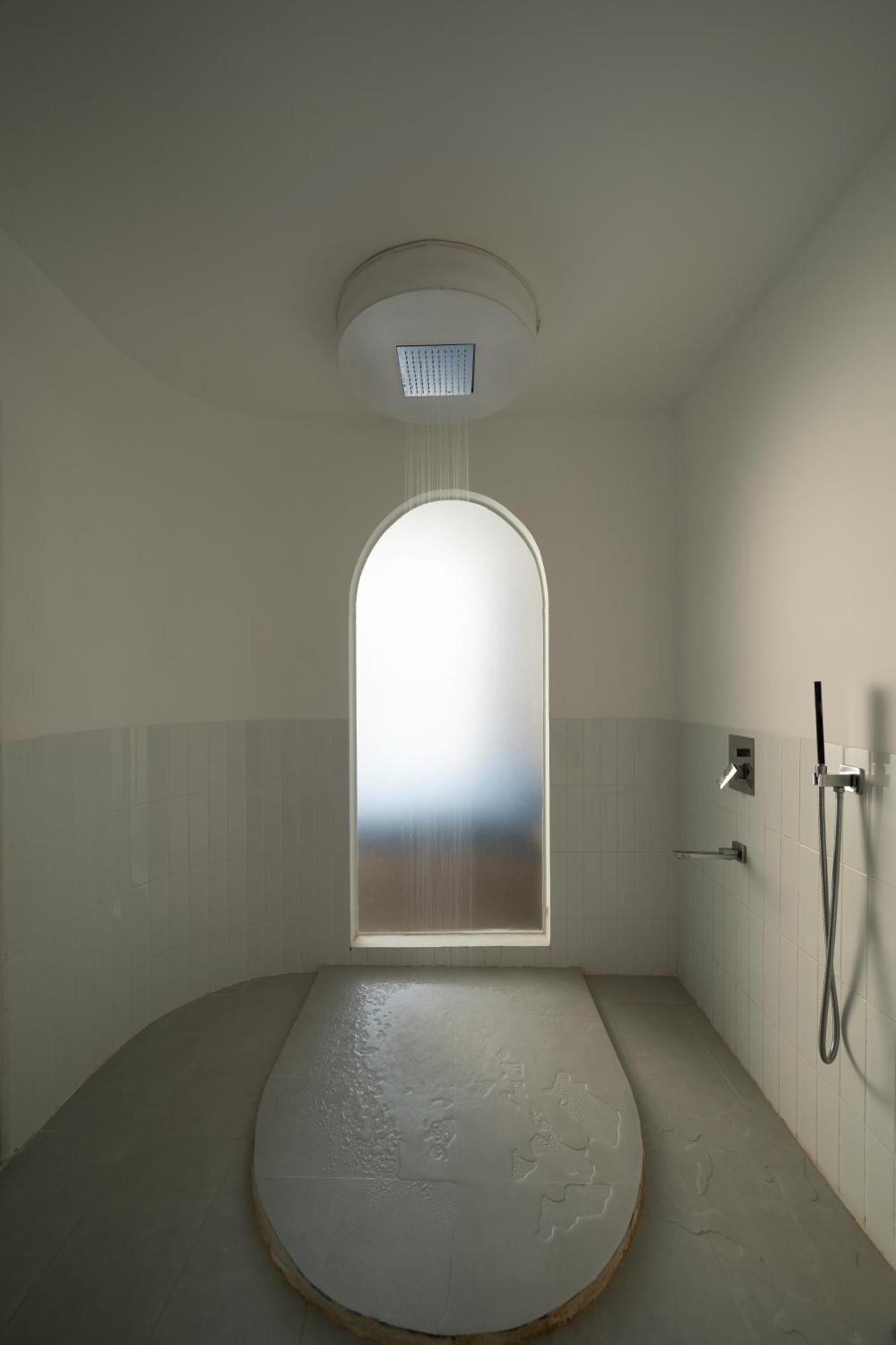 Zeus Living - Harmony Hideout Khách sạn TP. Hồ Chí Minh